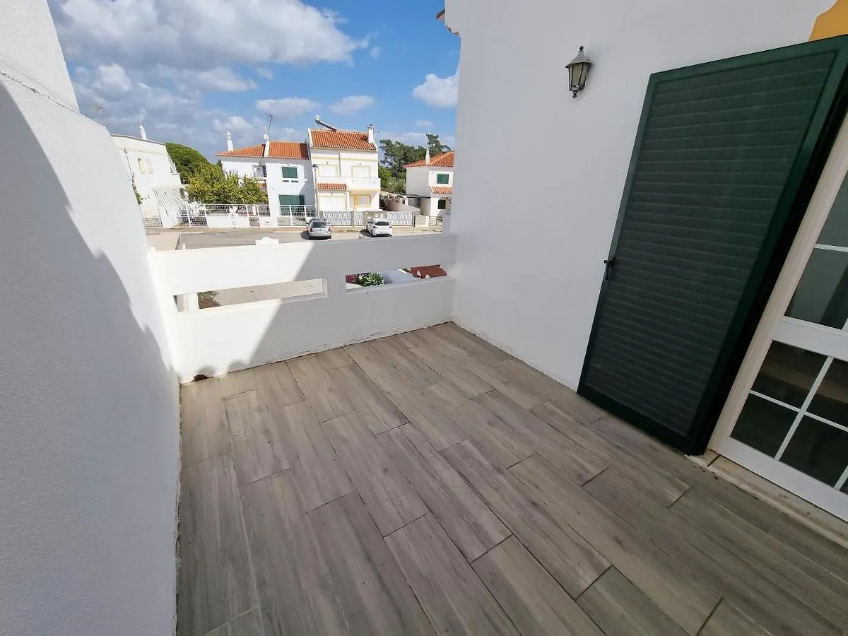 Moradia Perto Da Praia Villa Monte Gordo Сasa de vacaciones
